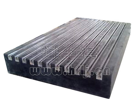 花岗石(大理石)<a href='http://www.hflj.cn/info/117-1.htm' target='_blank'>T型槽平板</a>